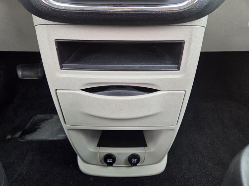 dodge Grand Caravan 2016 - 16