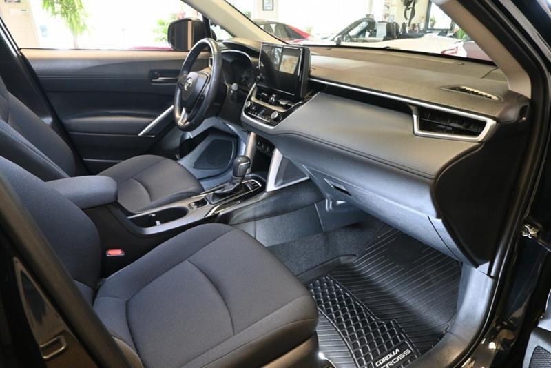 toyota Corolla Cross 2023 - 32