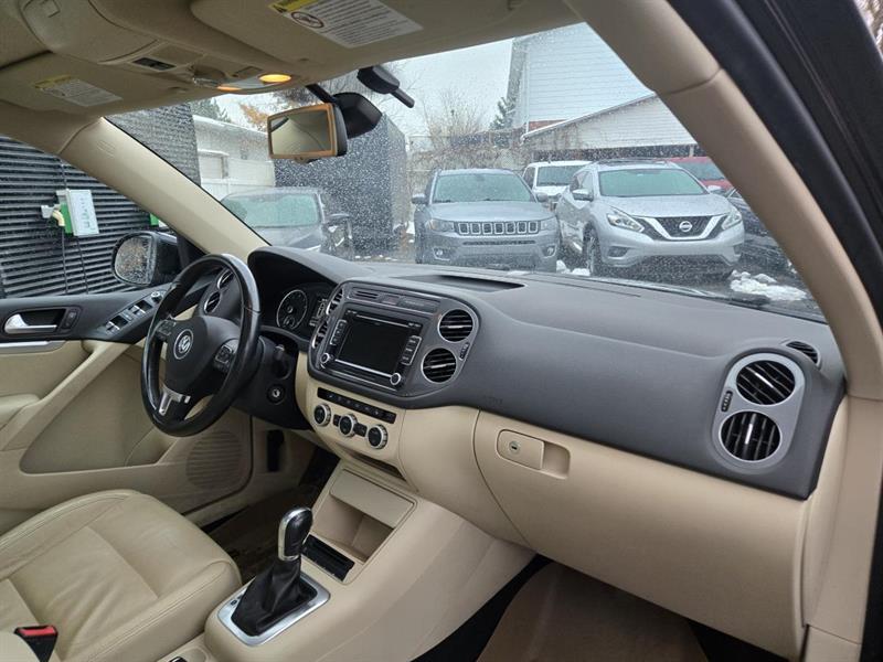 2013 Volkswagen Tiguan - Image 10