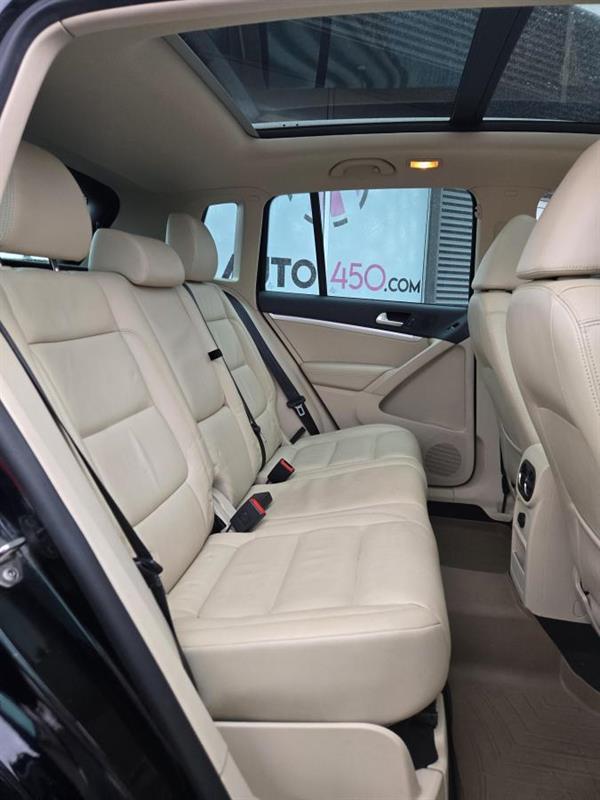 2013 Volkswagen Tiguan - Image 12