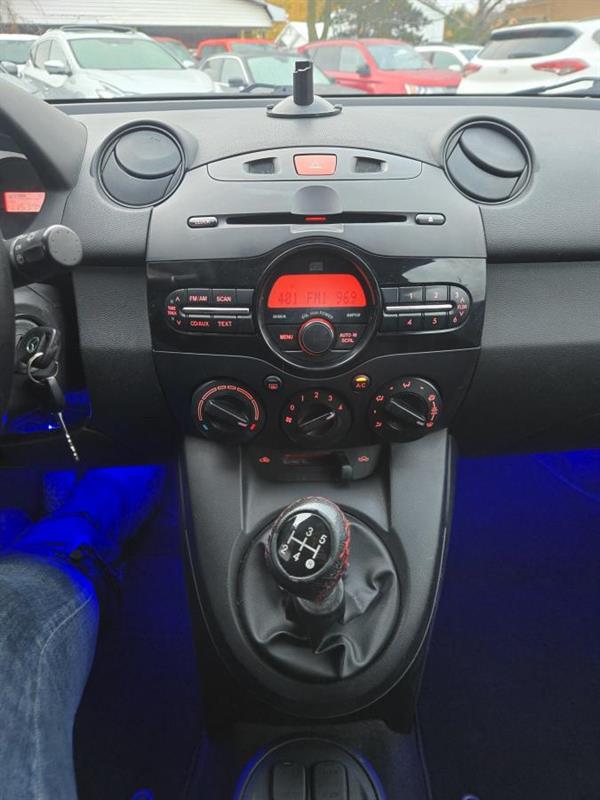 mazda Mazda2 2011 - 16