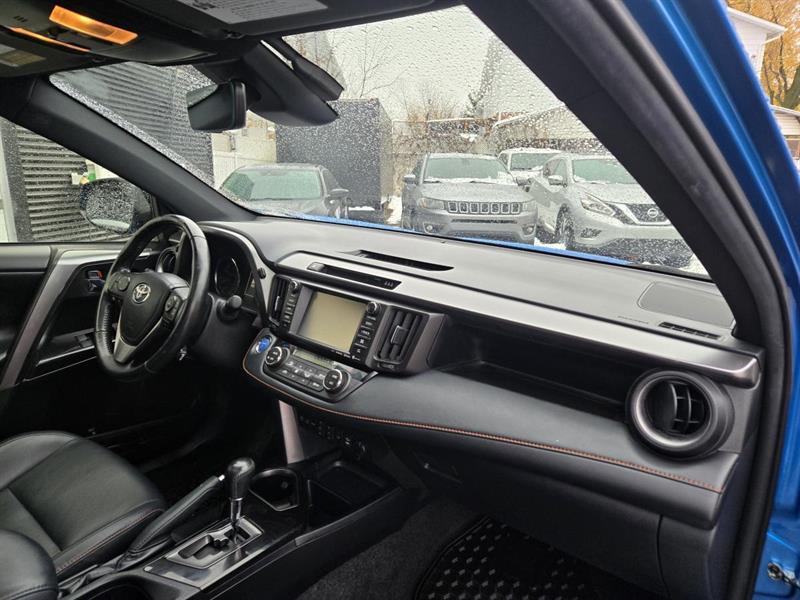 toyota RAV4 2017 - 10