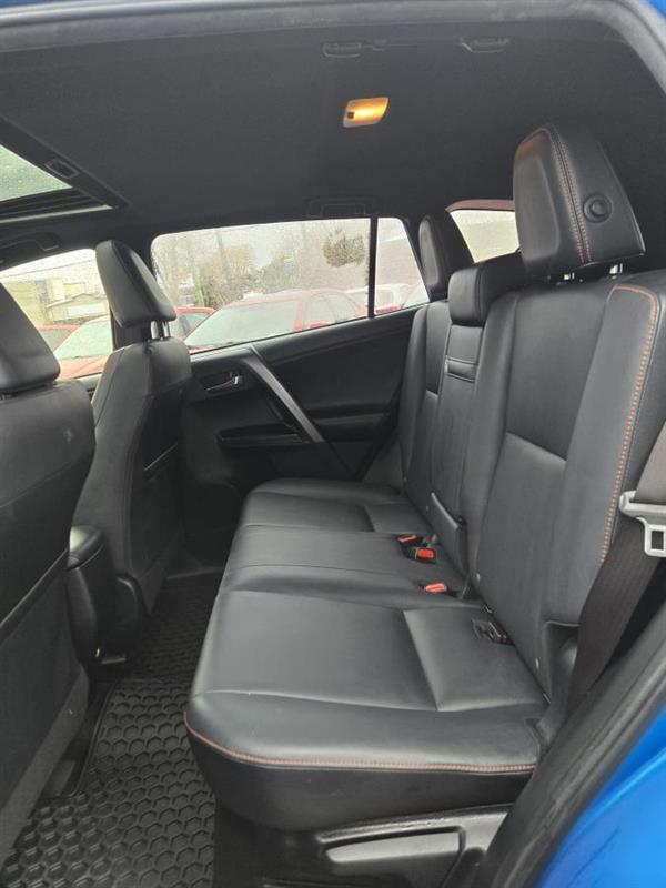 toyota RAV4 2017 - 13