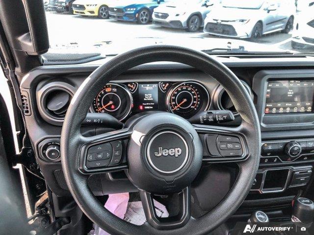 jeep Wrangler 2023 - 13
