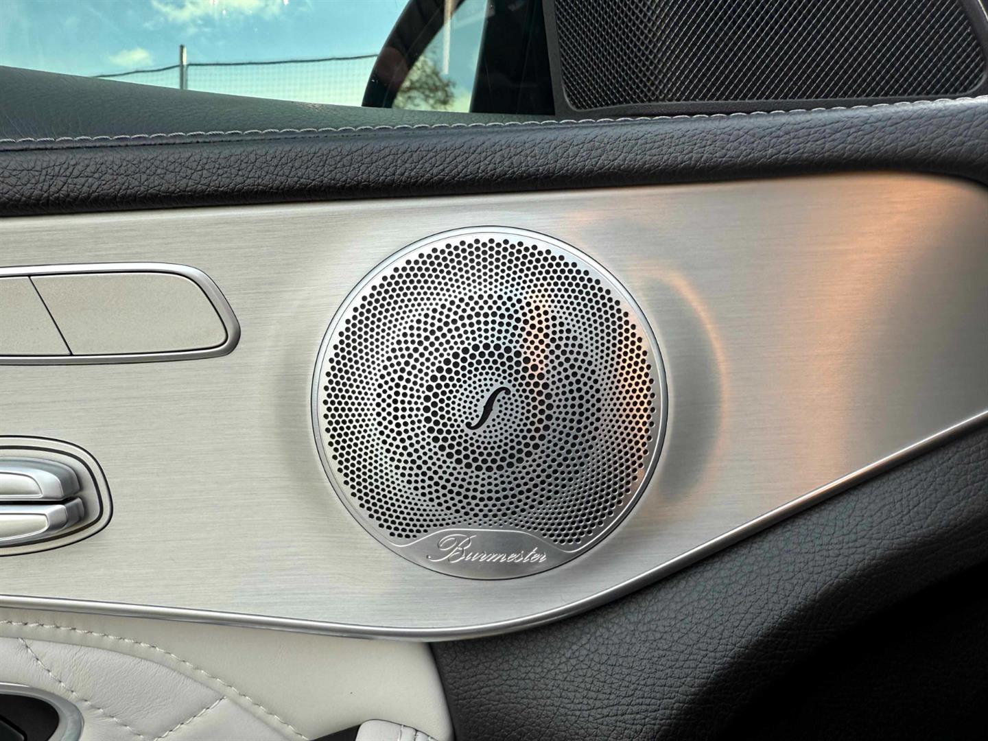 mercedes-benz C-Class 2020 - 28