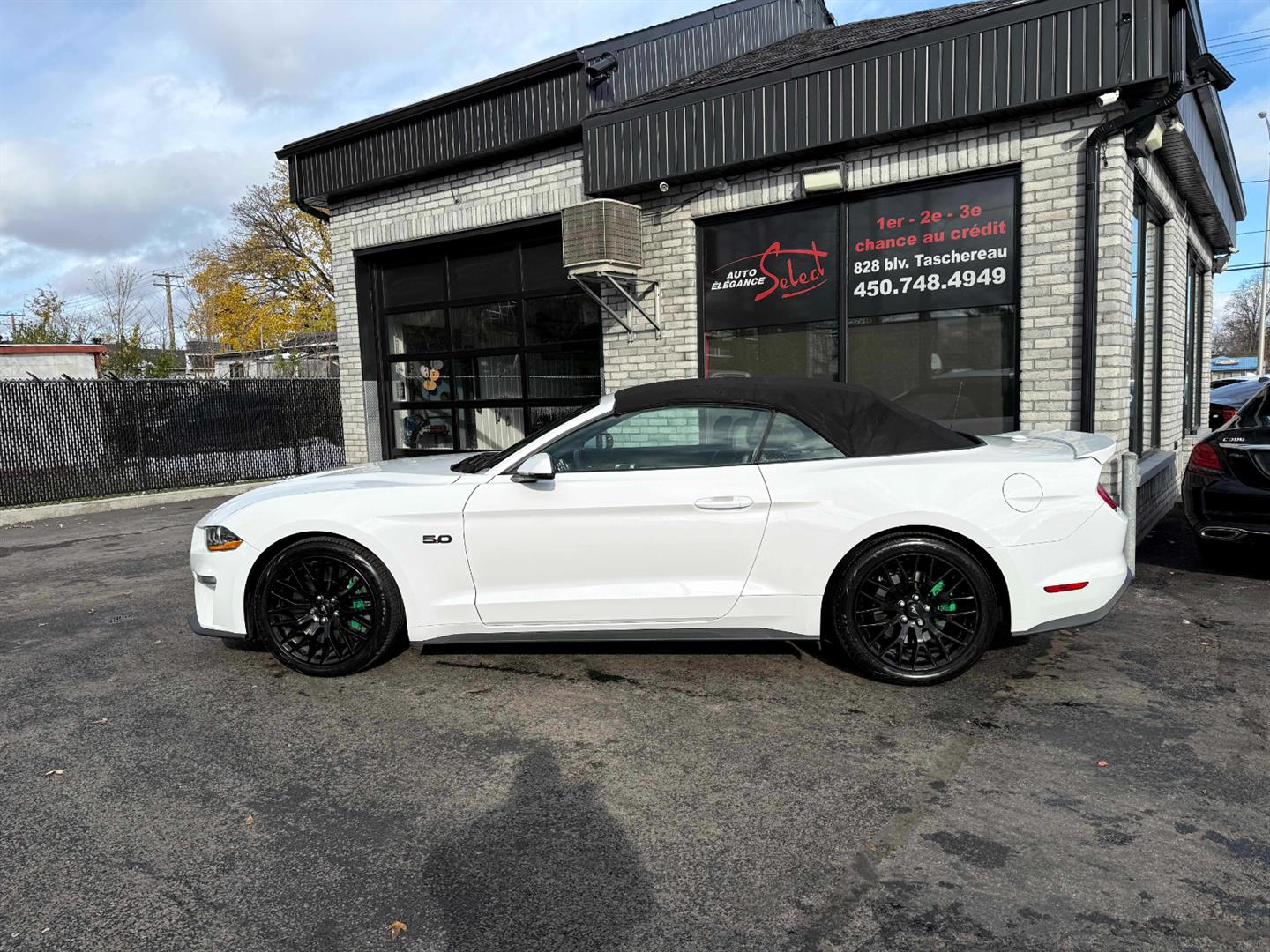 ford Mustang 2021 - 18