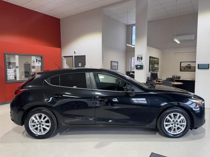 mazda Mazda3 2017 - 9