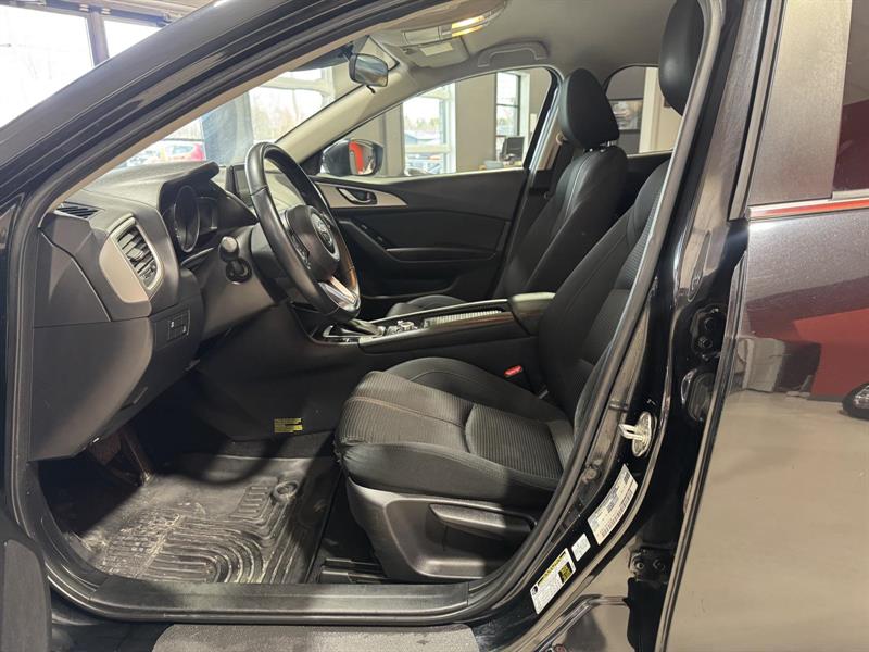 mazda Mazda3 2017 - 15