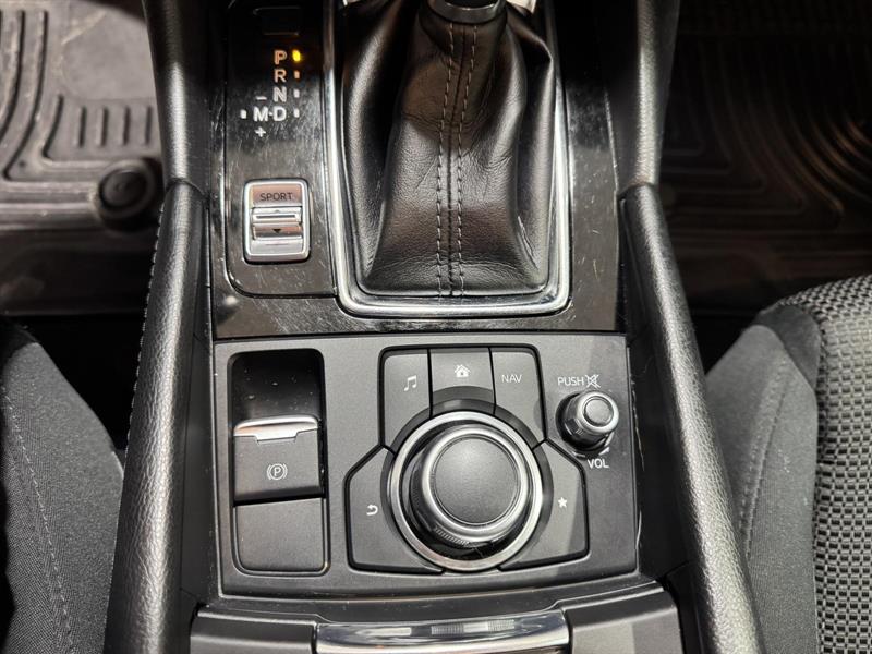 mazda Mazda3 2017 - 26