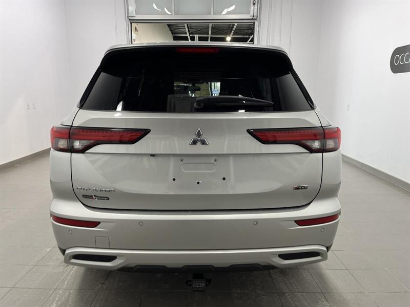 mitsubishi Outlander 2022 - 4