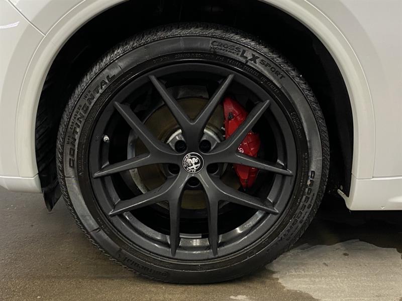 alfa romeo Stelvio 2020 - 12