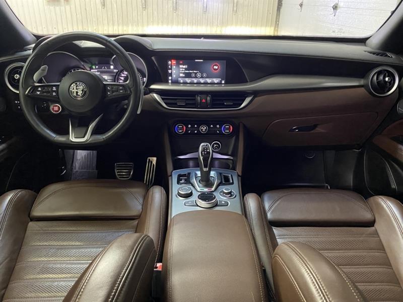 alfa romeo Stelvio 2020 - 20