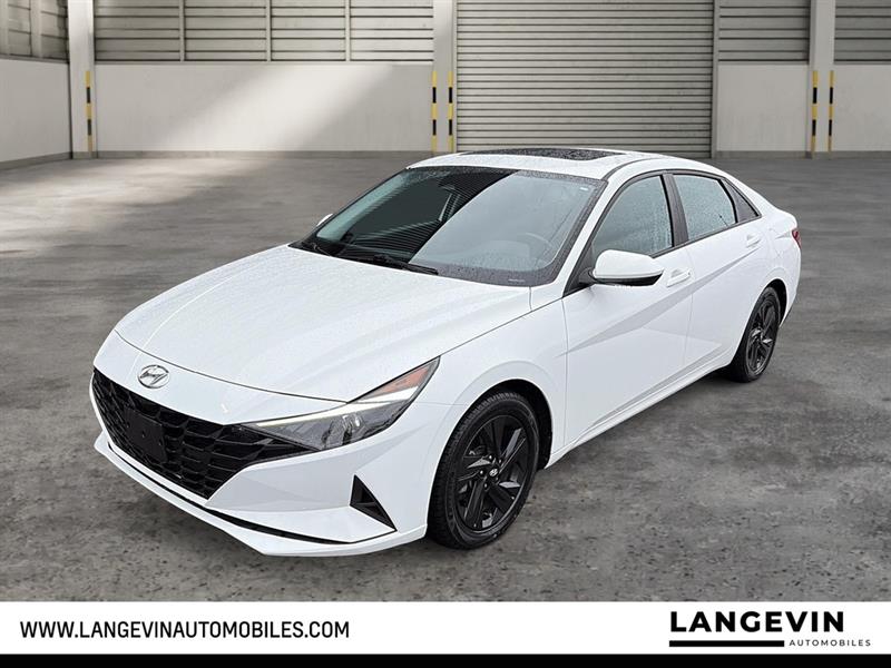 hyundai Elantra 2022