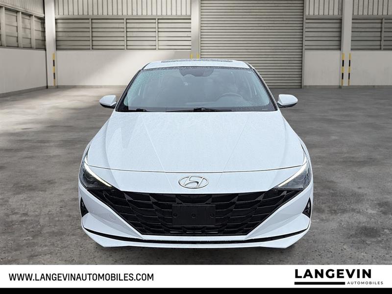 hyundai Elantra 2022 - 4