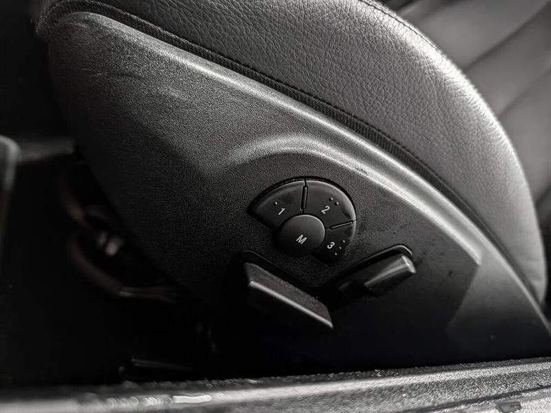 mercedes-benz SLK-Class 2011 - 10