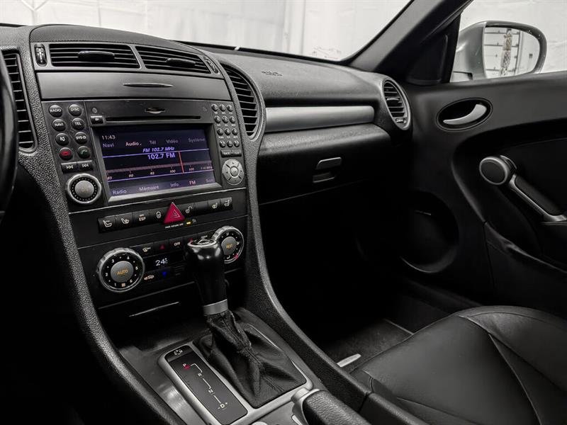 mercedes-benz SLK-Class 2011 - 11