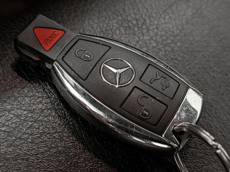 mercedes-benz SLK-Class 2011 - 21