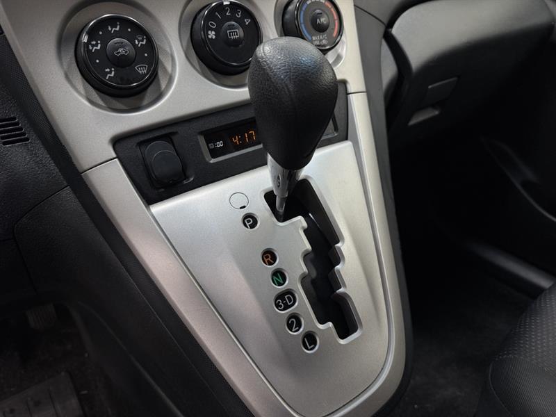 toyota Matrix 2010 - 22