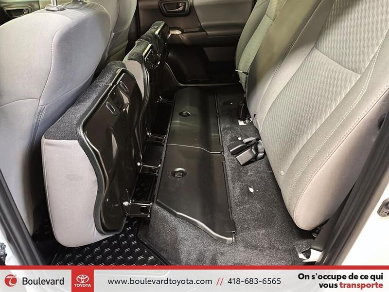 toyota Tacoma 2021 - 19