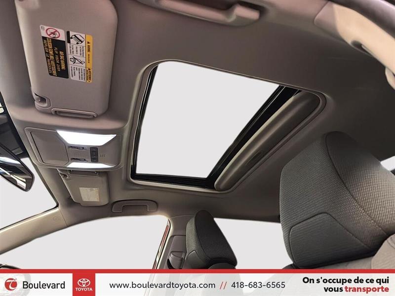 toyota RAV4 2022 - 11