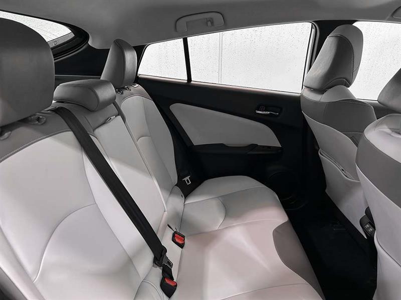 toyota Prius Prime 2021 - 26