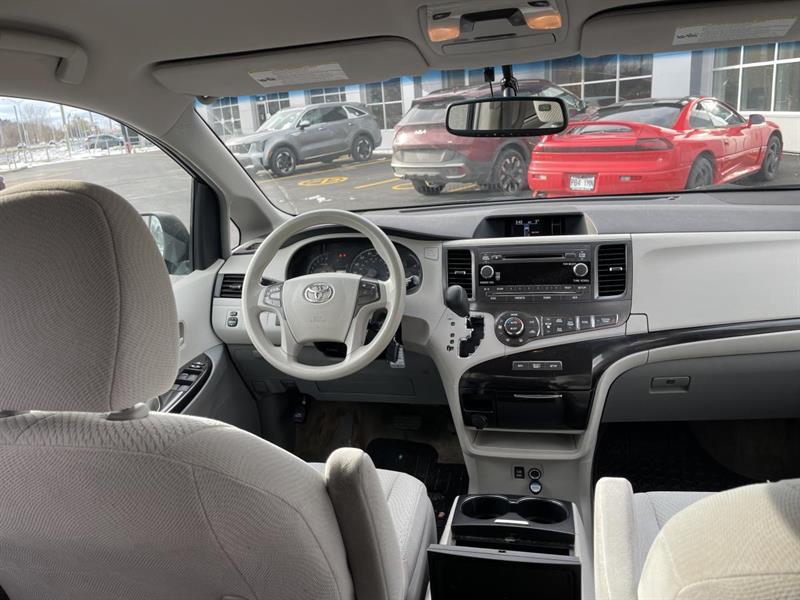 toyota Sienna 2013 - 13