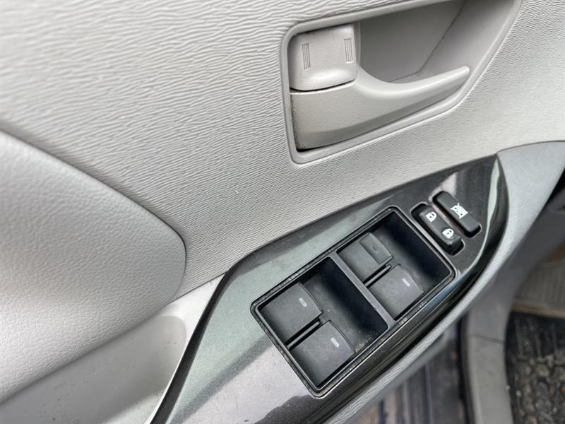 toyota Sienna 2013 - 17