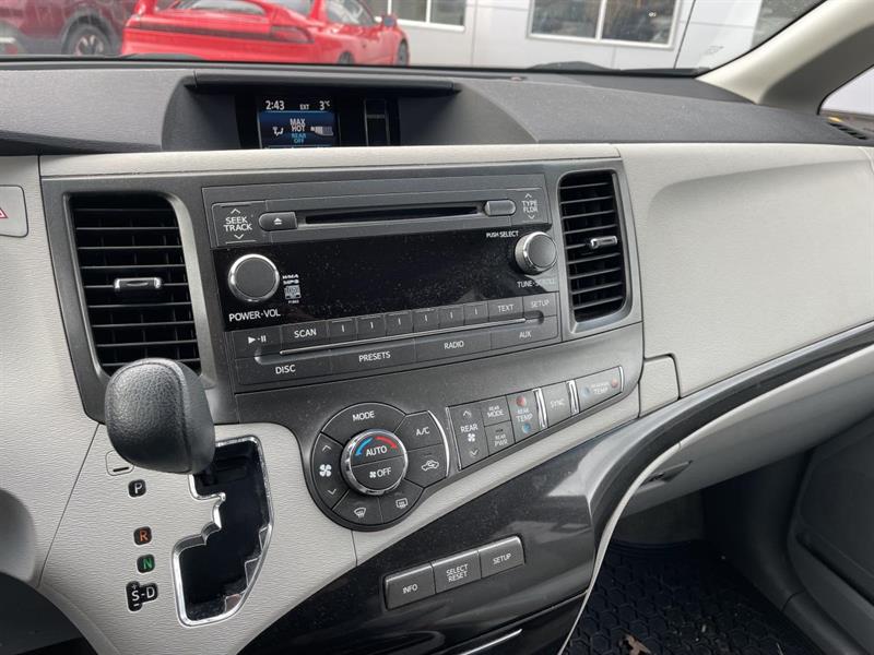 toyota Sienna 2013 - 19