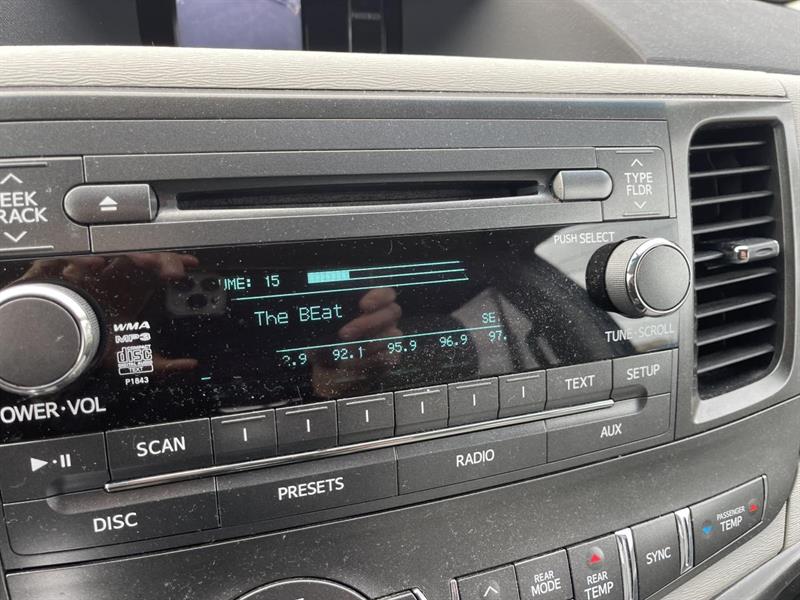 toyota Sienna 2013 - 23