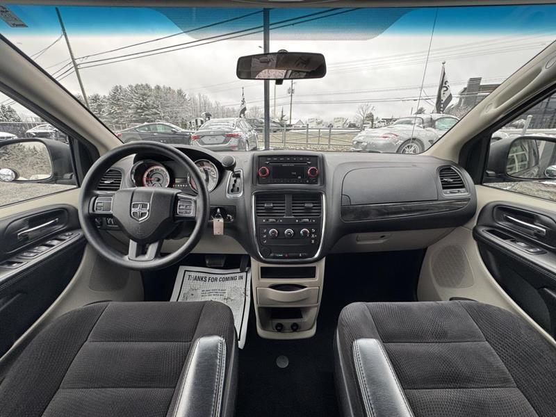 dodge Grand Caravan 2015 - 17