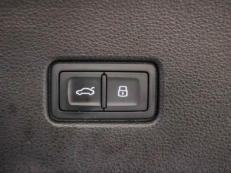 audi SQ5 Sportback 2022 - 16