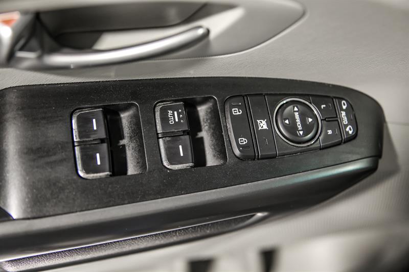 kia Sedona 2019 - 12