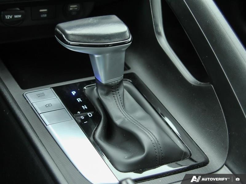 hyundai Elantra 2022 - 18