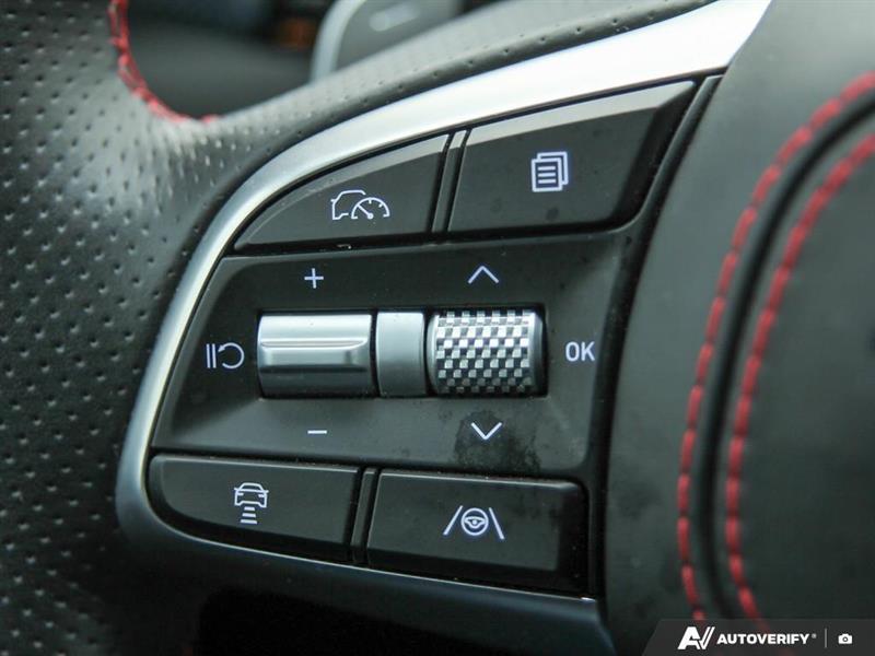 genesis G70 2025 - 18