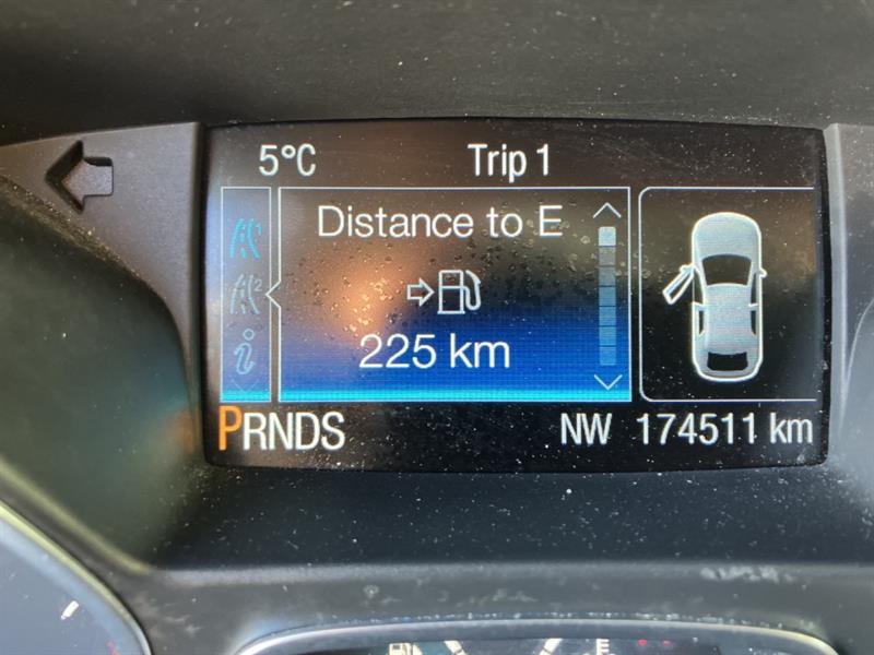 ford Escape 2016 - 12