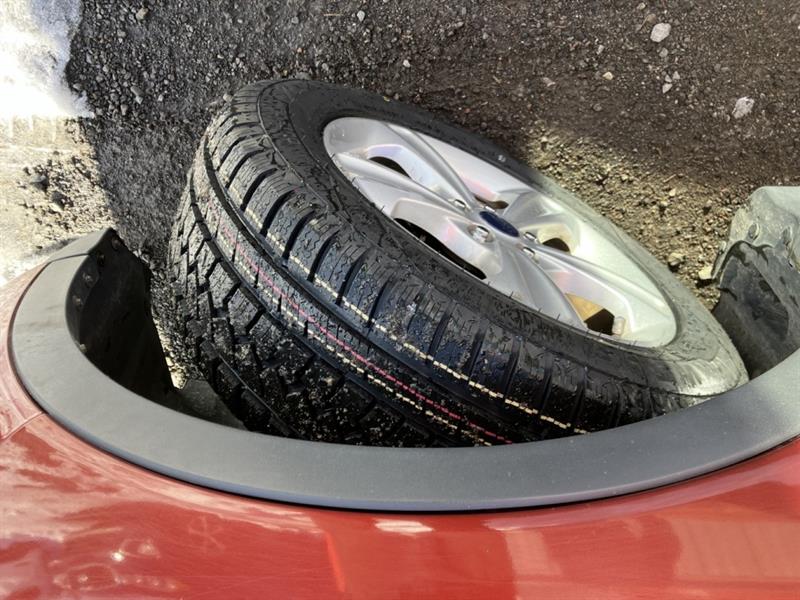 ford Escape 2016 - 22