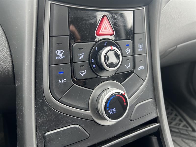 hyundai Elantra 2012 - 11