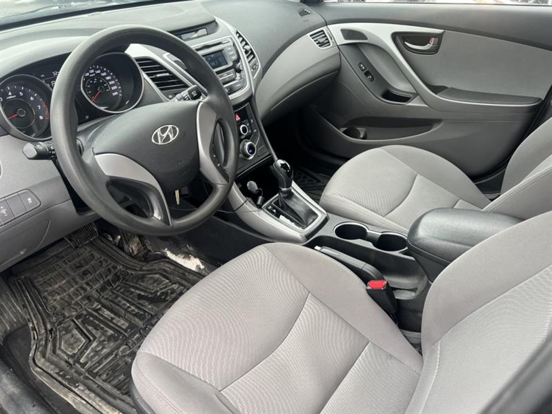 hyundai Elantra 2012 - 15