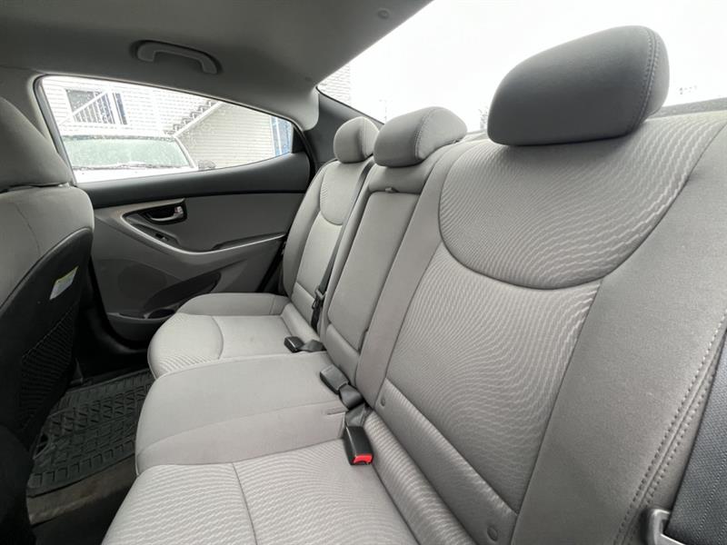 hyundai Elantra 2012 - 40