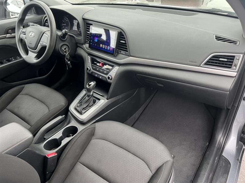 hyundai Elantra 2017 - 24