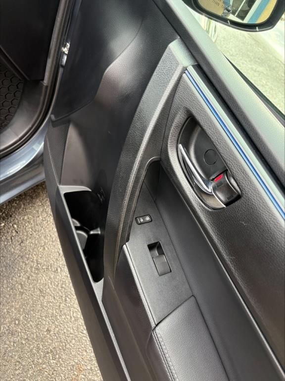 toyota Corolla 2017 - 18