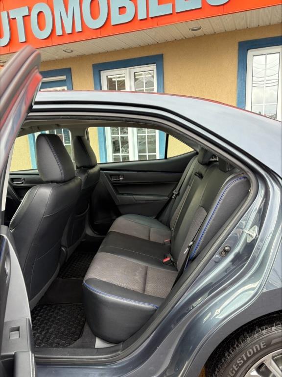 toyota Corolla 2017 - 24