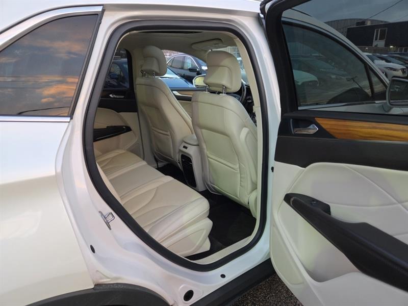 lincoln MKC 2015 - 18