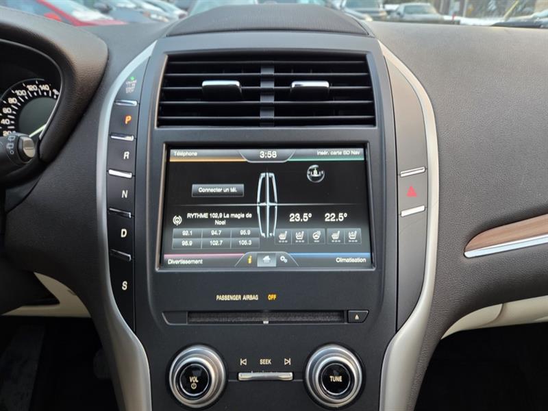 lincoln MKC 2015 - 33