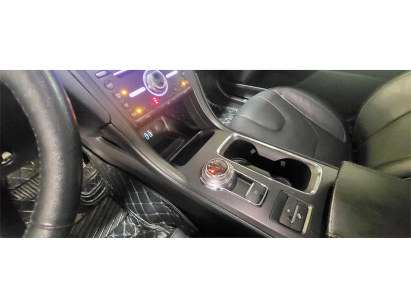 ford Fusion Energi 2020 - 13