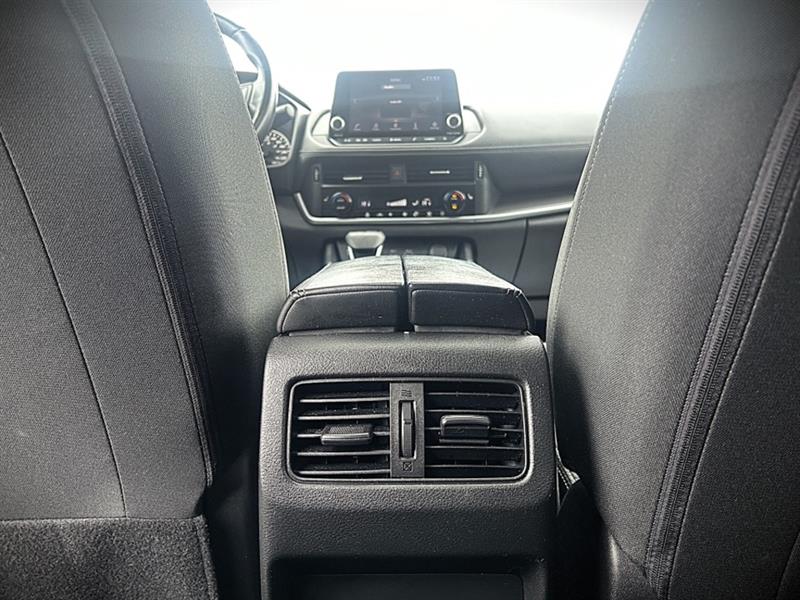 nissan Rogue 2023 - 24