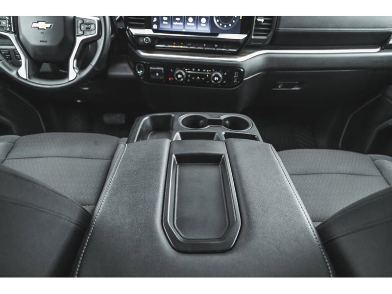 chevrolet Silverado 1500 2025 - 27