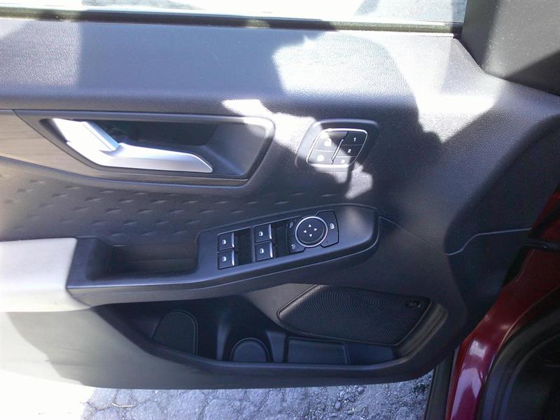 ford Escape 2020 - 9