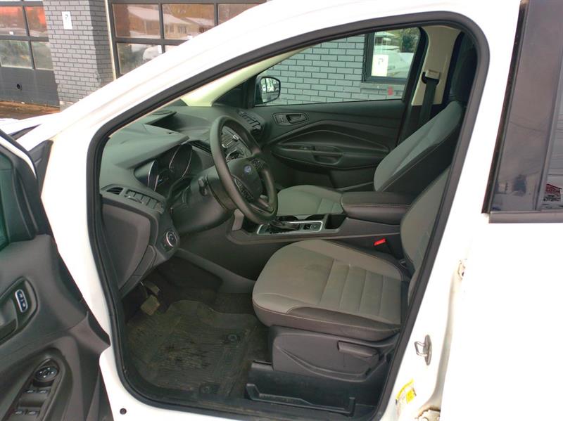 ford Escape 2018 - 9