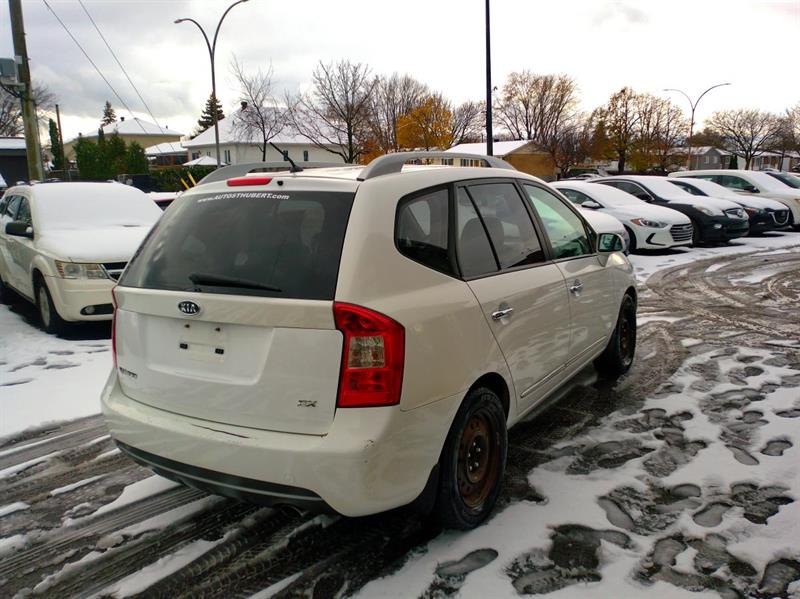 kia Rondo 2012 - 5